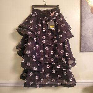 🏷Buru Teagan Tiered Floral Coordinating Midi Skirt